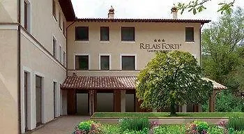 Apartahotel Relais Forti Colfiorito