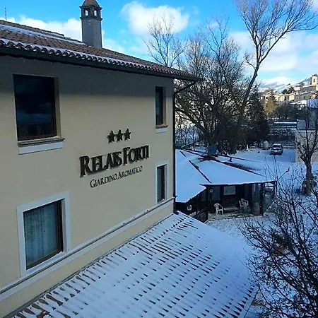 Relais Forti 3* Colfiorito