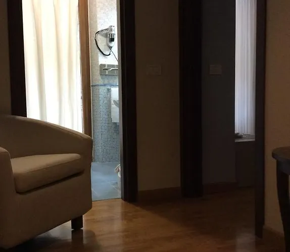 Relais Forti 3* コルフィオリト